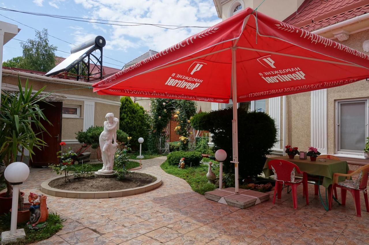 White House Apartments Odessa Dış mekan fotoğraf