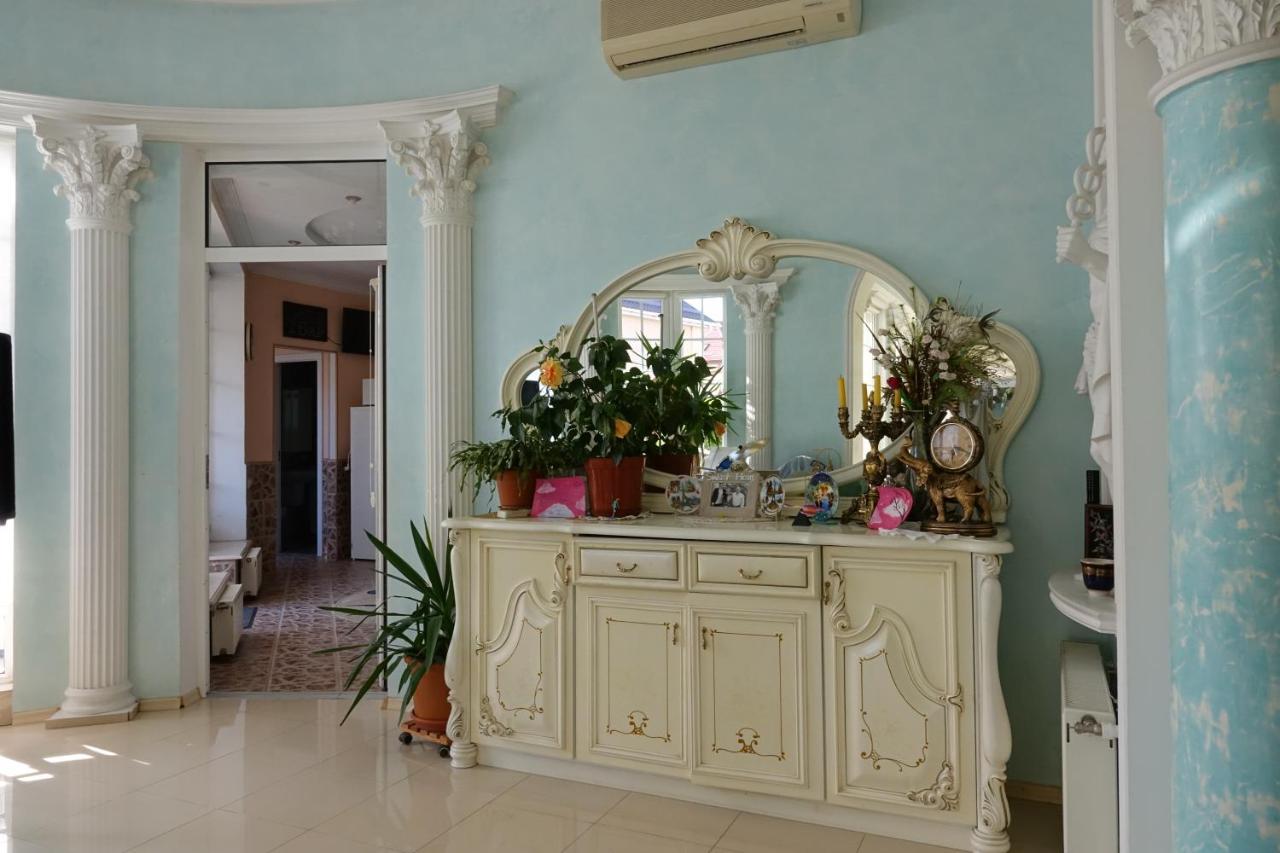 White House Apartments Odessa Dış mekan fotoğraf
