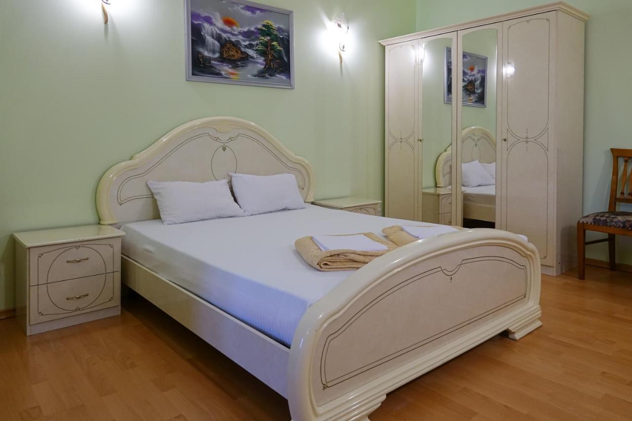 White House Apartments Odessa Dış mekan fotoğraf
