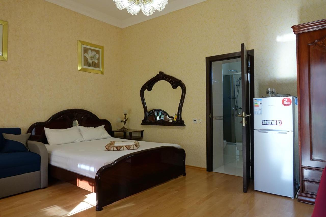 White House Apartments Odessa Dış mekan fotoğraf