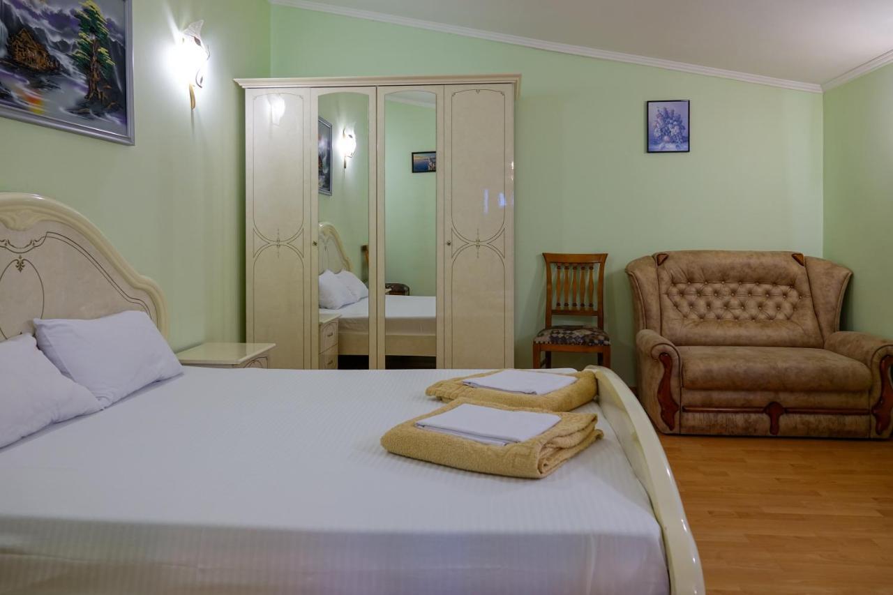 White House Apartments Odessa Dış mekan fotoğraf